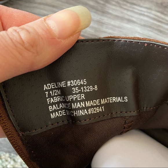 NEW COMFORTVIEW Adeline Brown Booties Sz 7.5 - Picture 9 of 9
